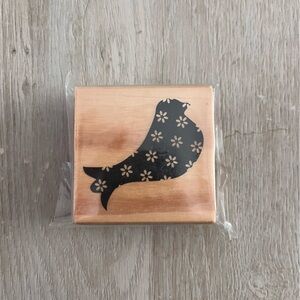 NWT:‎ Michaels • Patterned Bird Stamp